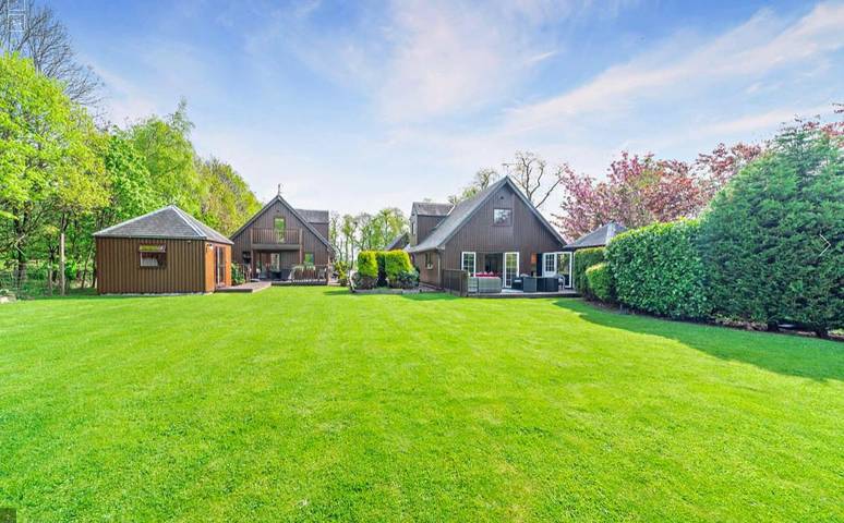 Gîte pour 10 personnes, avec jardin et jacuzzi à Stirling - 3