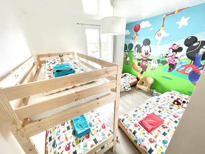 Location de vacances pour 10 personnes, avec jardin à Magny-le-Hongre - 3