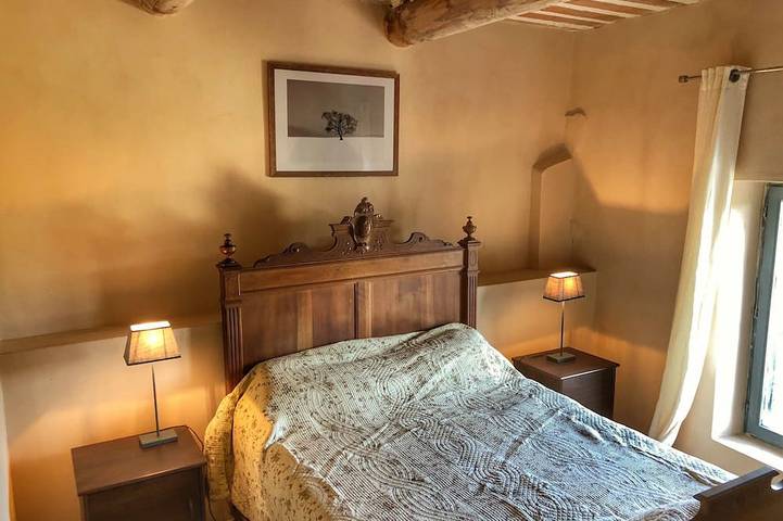 Location de vacances pour 4 personnes, avec balcon et piscine à Saint-Martin-de-Castillon - 2