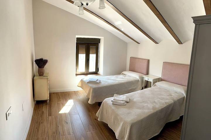 Casa Sierra Morena. Lince in Andújar, Sierra Morena