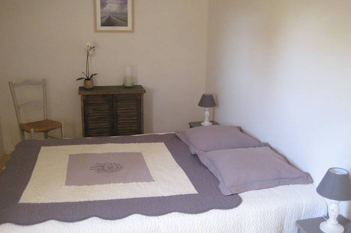 Location de vacances pour 8 personnes, avec jardin et terrasse à Pierrevert - 3