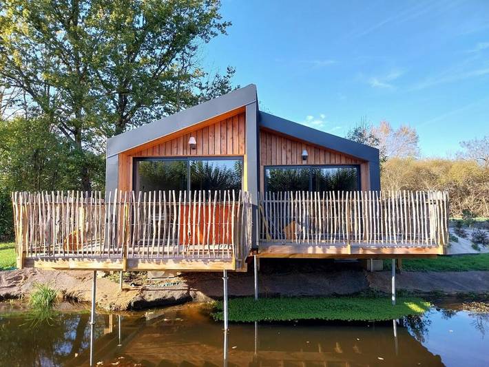 Chalet pour 2 personnes, avec Terrasse ainsi que Jardin et Vue