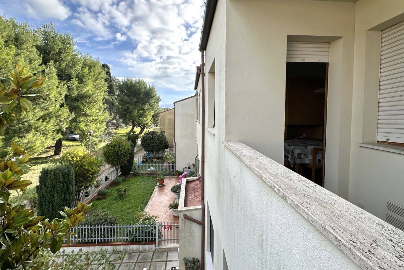 Hel leilighet, S345 - Sirolo, spacious apartment with terrace in Sirolo, Riviera del Conero