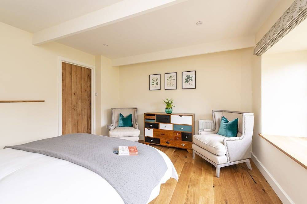 Ein charmantes und historisches Cobb Cottage am Rande des Dorfes Bransgore. in Sopley, Hampshire