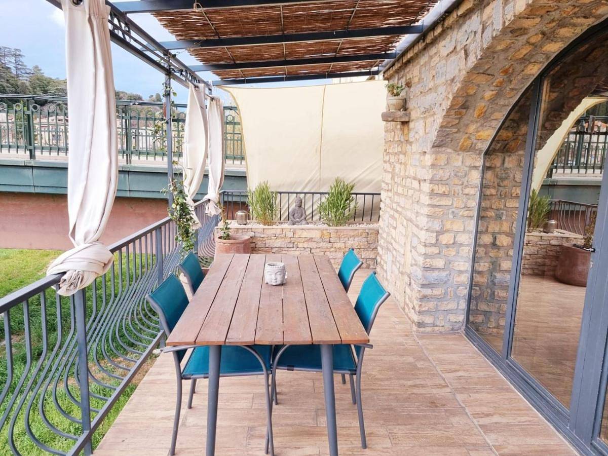 Appartement entier, La terrasse du Roubion in Montélimar, Région de nyons