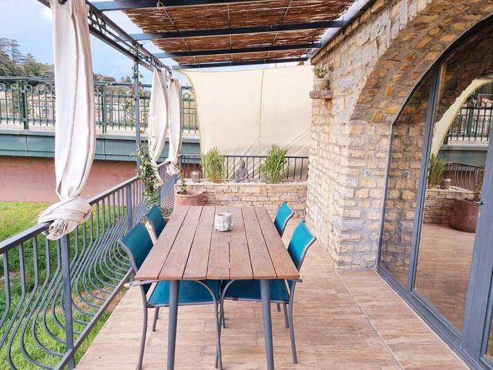 Appartement de vacances pour 4 personnes, avec terrasse et vue