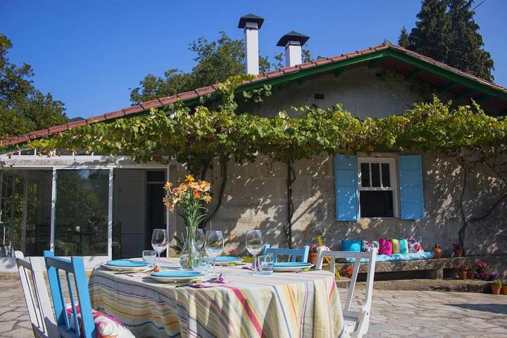 Ferienhaus für 6 Personen, mit Garten und Ausblick sowie Pool - 1