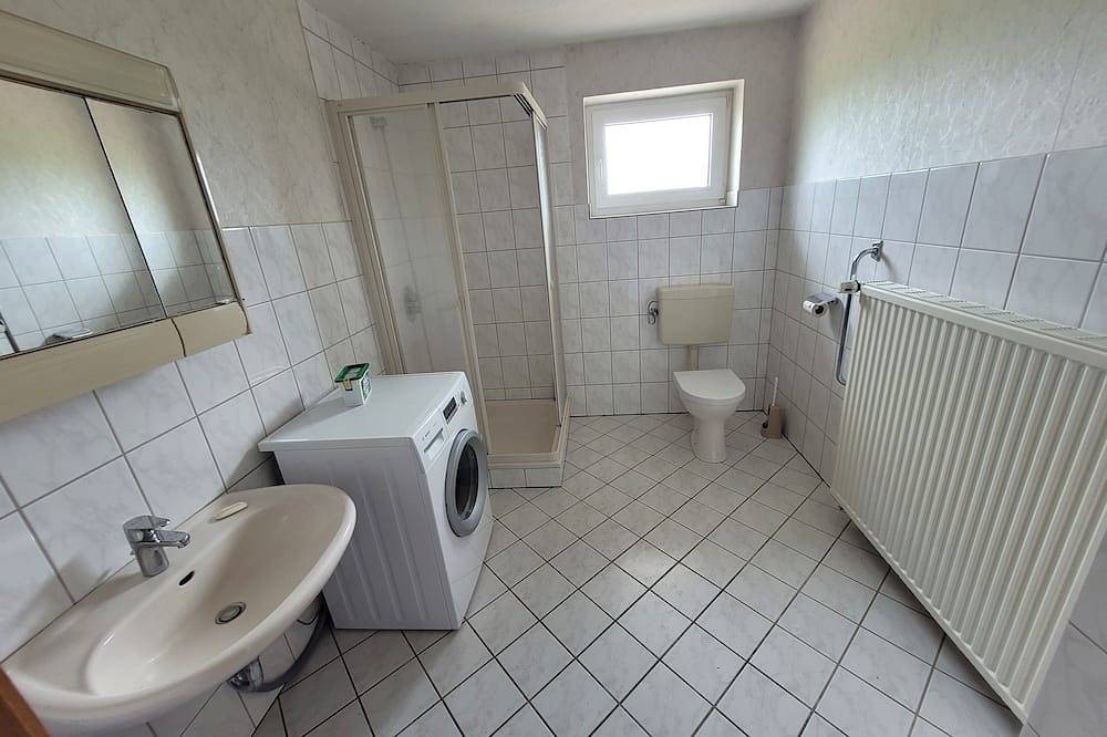 Ganze Wohnung, Ferienwohnung mit Garten in Drochtersen in Drochtersen, Cuxland