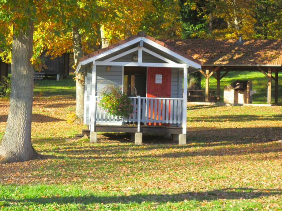 Camping Ramstein Plage - Chalet 2 personen - Chalet Mini (ohne Sanitäranlagen) in Baerenthal, Saargemünd