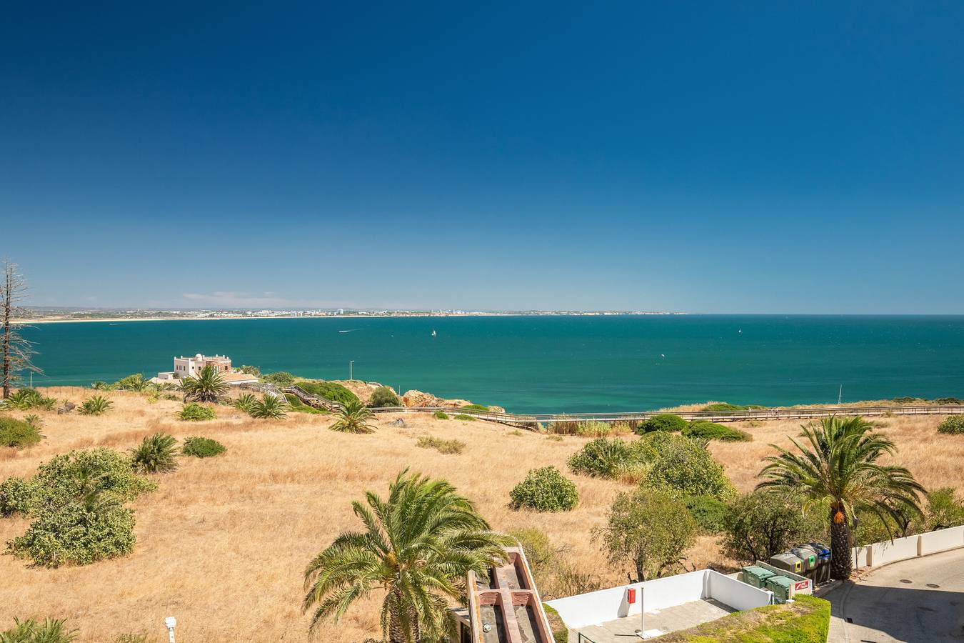 Apartamento inteiro, Casa Paulo com Vista Mar, Iberlagos Resort  in Santa Maria, Lagos