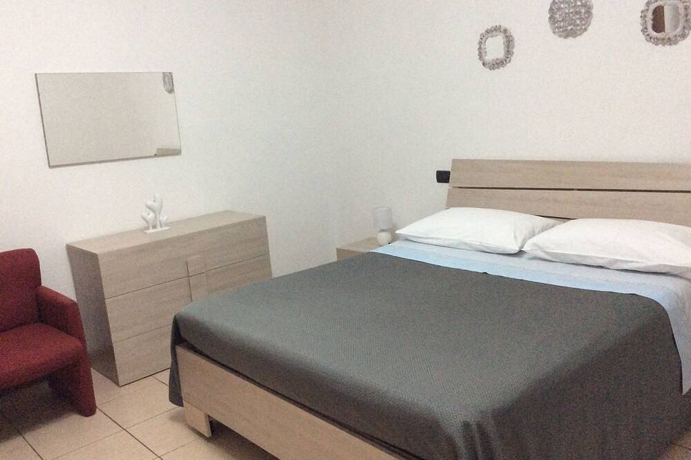 Ganze Wohnung, Lorella's House in Terni, Terni Provinz