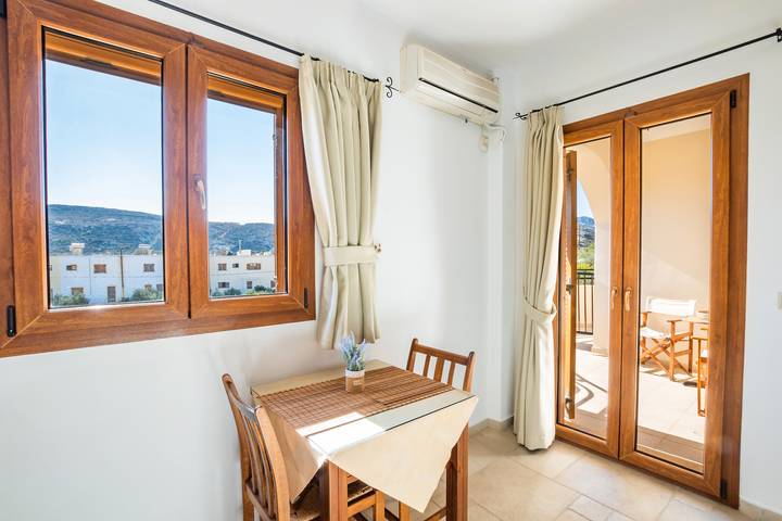 Gîte pour 3 personnes, avec jardin et balcon dans Karpathos - 2