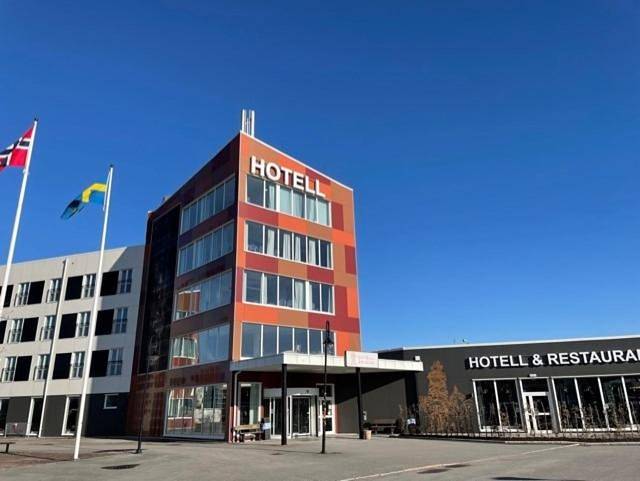 Hotel für 4 Personen, mit Ausblick - 1