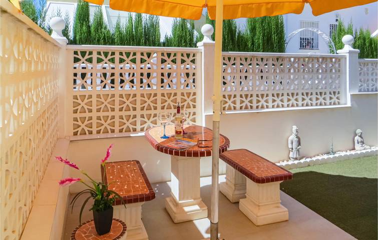 Entspannender Rückzugsort mit Pool und Terrasse in Rojales, Costa Blanca