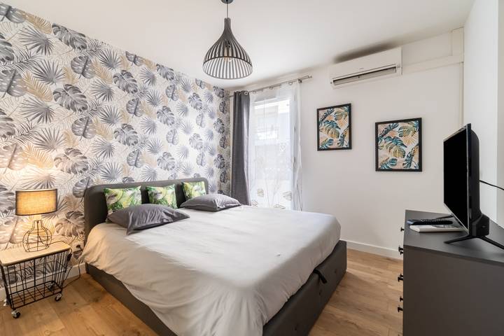 Gîte pour 6 personnes, avec balcon à Le Cannet - 4