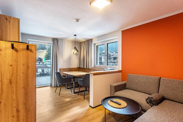 Ganze Wohnung, Ferienwohnung 'Luisalle Top 4' mit Bergblick, Balkon und Wlan in Auffach, Wildschönau