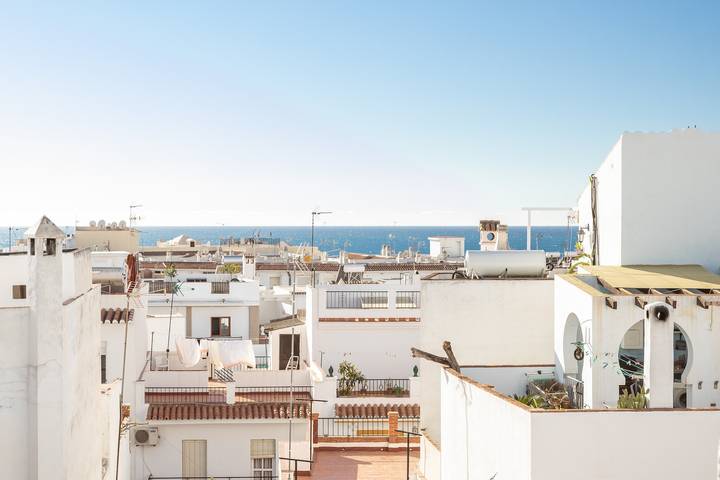 Ganze Wohnung, Ferienwohnung "Cozy 2 bedrooms on 1fl apartment" mit Balkon, Klimaanlage und Wlan in Nerja, Cordillera Penibética