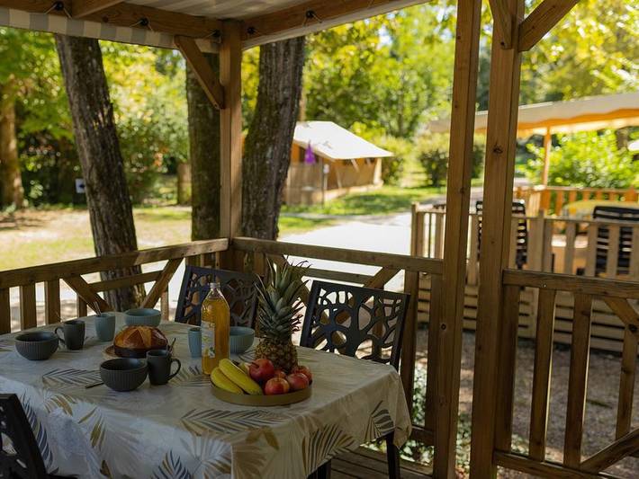 Camping Des 3 lacs - Mobilheim 6 personen - Loggia in Belmont-Tramonet, Chambéry und Umgebung