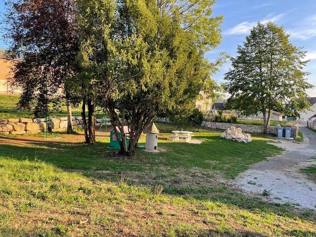 Gite 2 - Gîtes des Sapins in Moutoux, Jura Francais