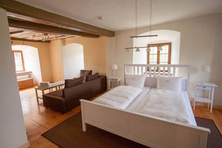 Ferienwohnung für 4 Personen im Kraichgau