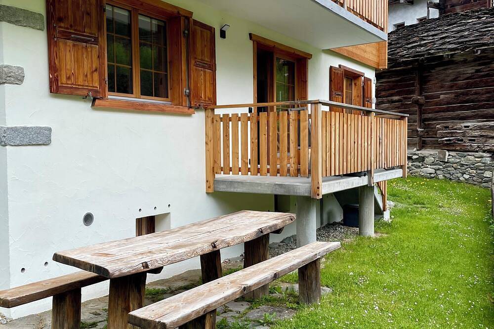 Ganze Wohnung, Spacious apartment in Evolène, Walliser Alpen