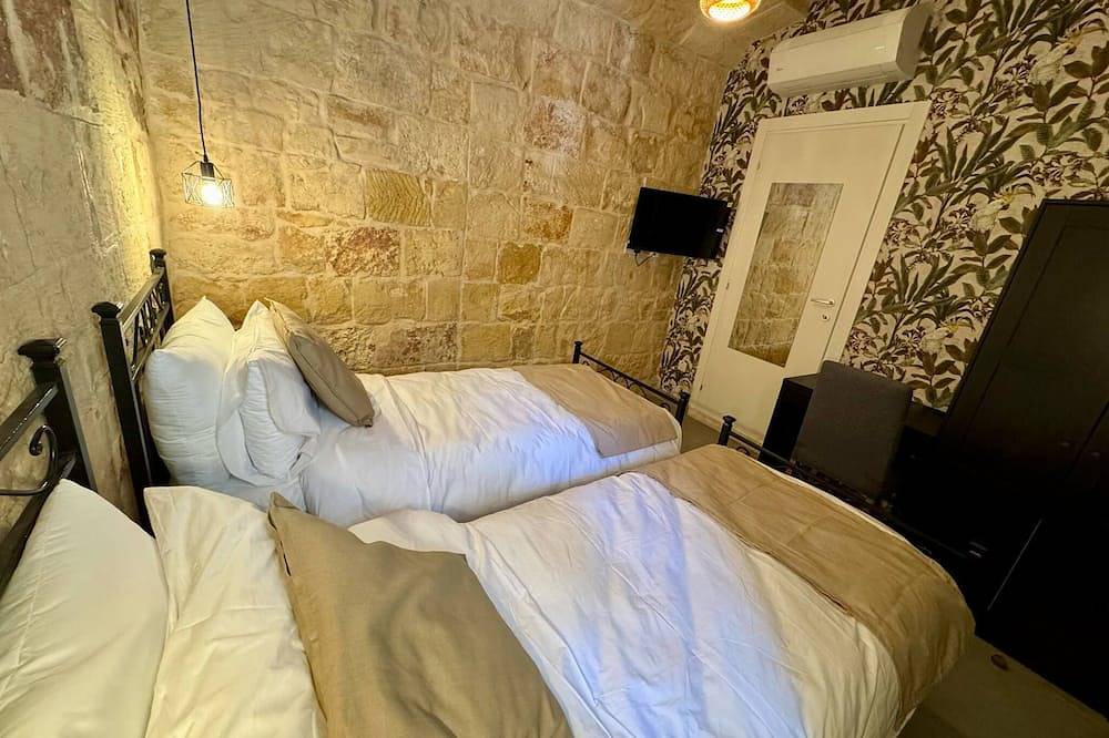 Kappella Boutique - Room 4 in Żurrieq, Malta Island