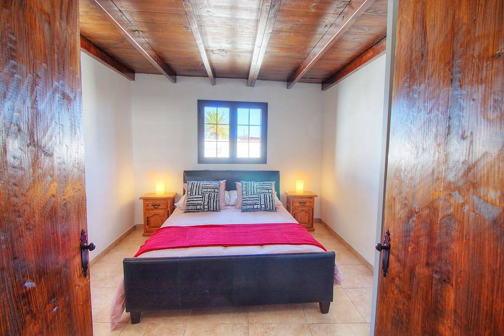 A Stunning Rural Finca - Tinajo, Lanzarote in La Costa (Lanzarote), Tinajo