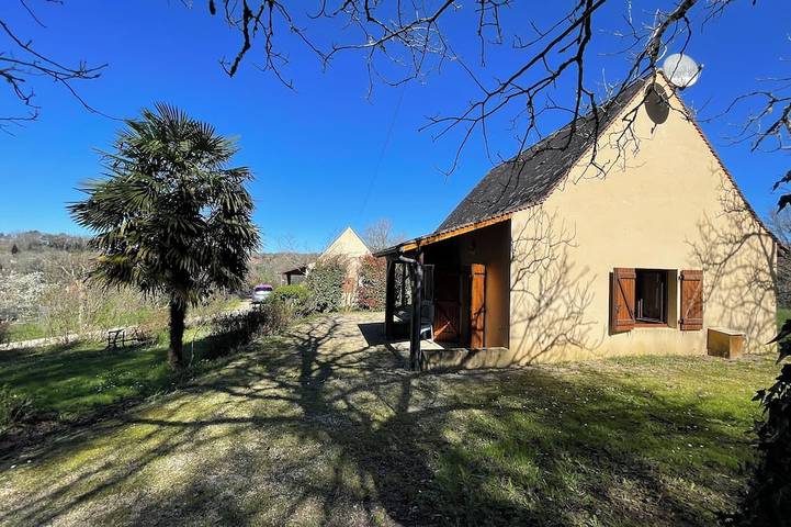 Location de vacances pour 4 personnes, avec jardin à Carlux