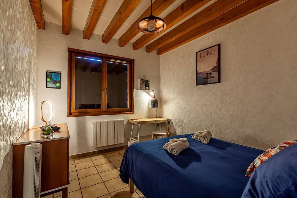 Appartement entier, Grand appartement 75m2 avec vue au calme à 25km de Lyon in Chasse-sur-Rhône, Région de Vienne