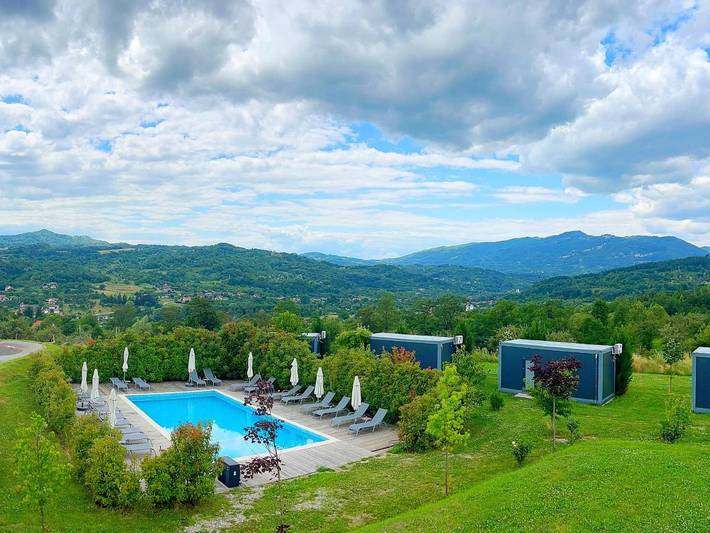 Bungalow für 3 Personen, mit Pool und Ausblick sowie Garten und Terrasse in Rumänien - 2