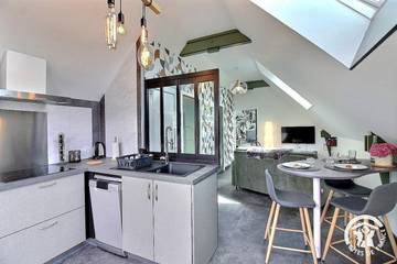 Gîte pour 2 personnes, avec jardin et terrasse à Lantic