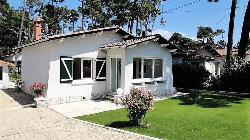 Ronce-les-Bains - Ravissant Maison with Jardin - Near Centre City in Ronce-les-Bains, La Tremblade