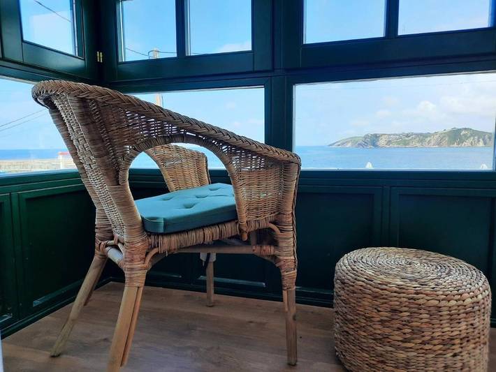 Apartamento para 4 personas, con Balcón además de Terraza y Vistas en Comillas