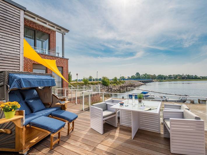 Ferienwohnung für 3 Personen, mit Terrasse und Ausblick sowie Seeblick in Ummanz
