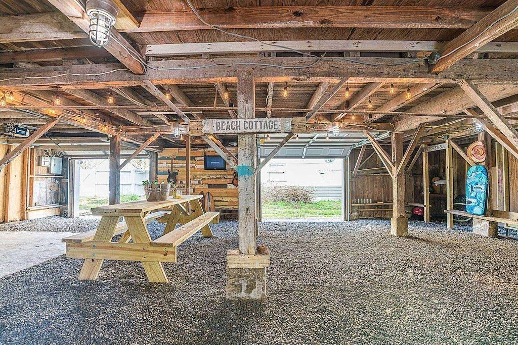 Walk to Beach & Utmb |Dogs Ok |Game Room in Galveston Island, Galveston