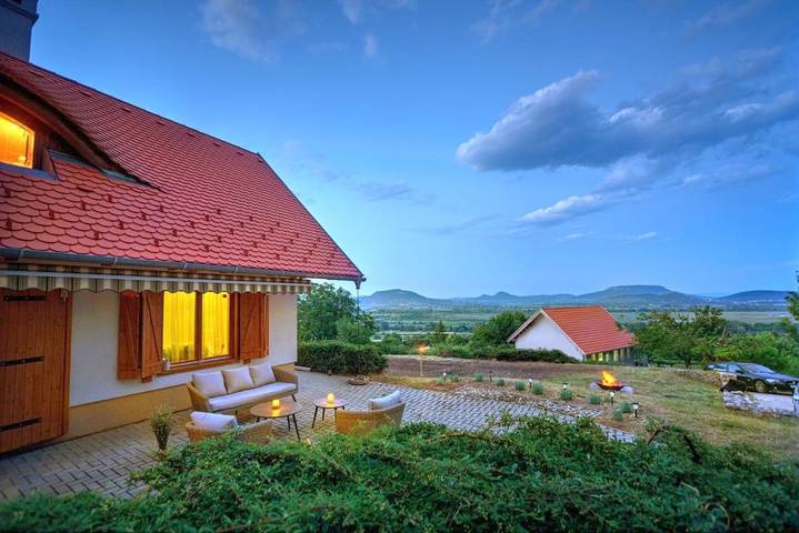 Villa für 5 Personen, mit Seeblick und Garten sowie Sauna und Ausblick am Balaton - 3