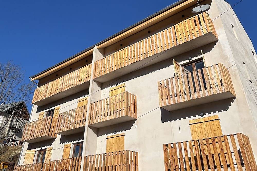 Apartamento entero, New 4-person studio in the heart of Beuil village - Beuil/Valberg ski area in Beuil, Nizza Region