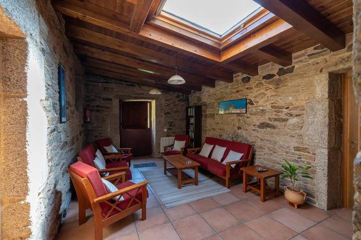 Casa rural para 8 personas, con Balcón y Terraza además de Jardín y Vistas en Santiago de Compostela - 4