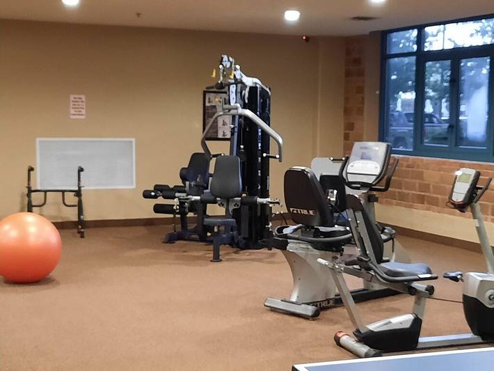 Vacation rental for 11 people, with balcony and hot tub as well as pool in Sandusky