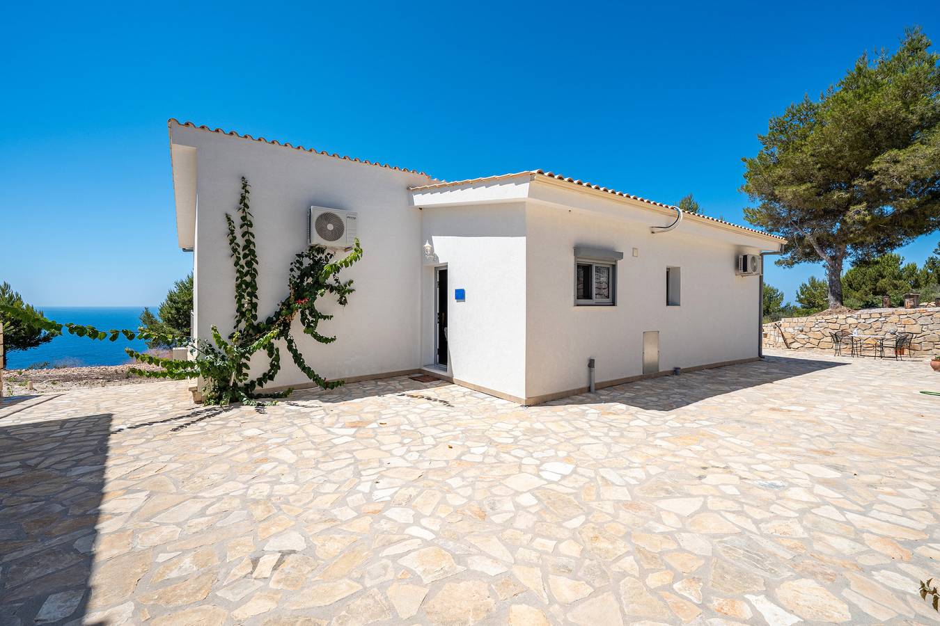 Villa 'Amfitriti' mit Meerblick, Wi-Fi und Klimaanlage in Paxos