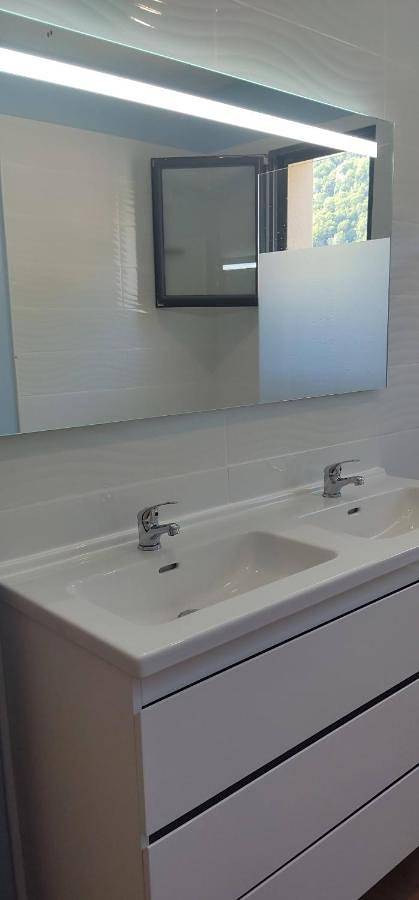 Location de vacances pour 6 personnes, avec vue et jardin à Vicdessos (homonymie) - 3