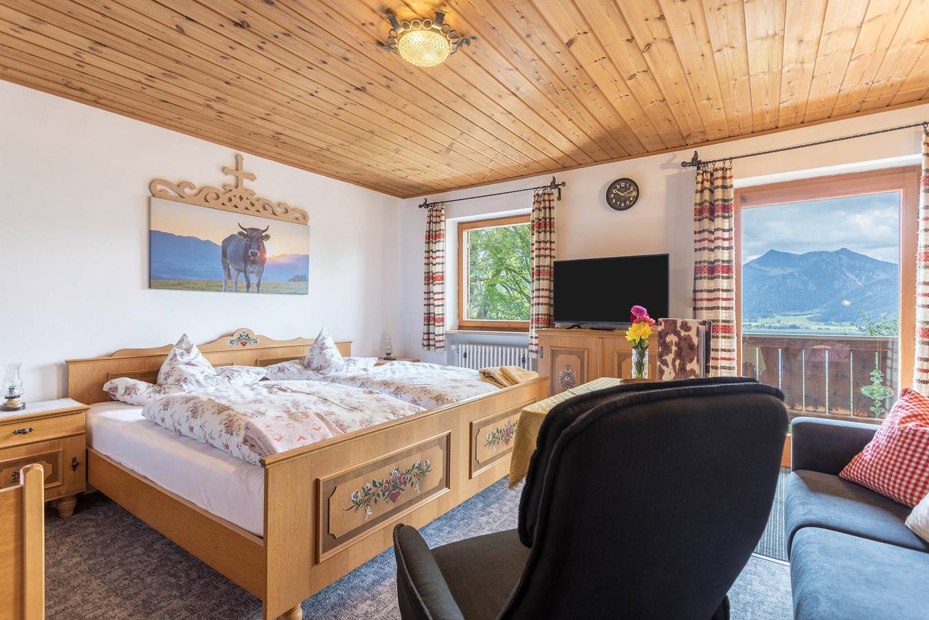 Ganze Wohnung, Urlaub auf dem Bauernhof - Fantastische Ferien-App mit Balkon, Garten, See- und Bergblick in Schliersee, Bayerische Alpen