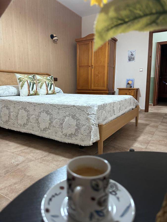 Casa de vacaciones para 8 personas, con piscina además de jardín y vistas, Familias con niños en Campo de Hellín - 2