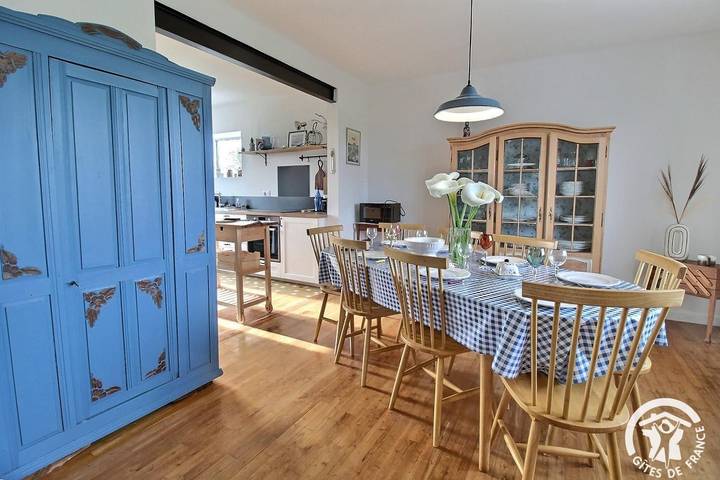 Gîte for 8 people, with terrace and garden, with pets - 1