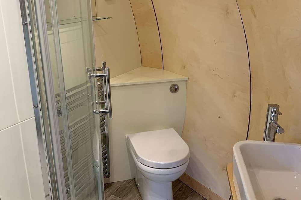 Luxury Glamping Pod at Carrickreagh Bay, Enniskillen in County Fermanagh