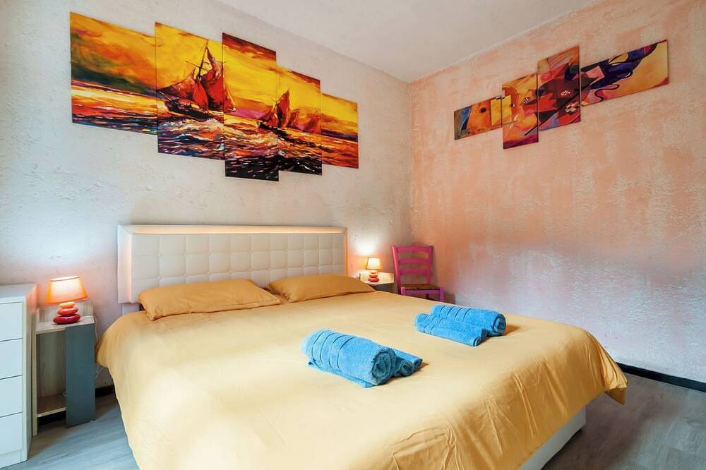 [Spacious +sea view with garden] in Arenzano, Riviera di Ponente