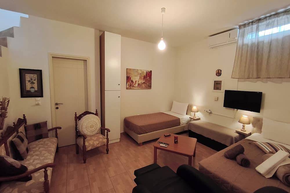 Niki's House is Close to the Famous Aquarium of Crete With Fantastic Beaches in Iraklio-Heraklion und Umgebung