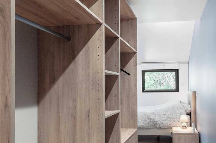 Location de vacances pour 11 personnes, avec terrasse ainsi que jardin et jacuzzi, animaux acceptés à Pouzols-Minervois - 4