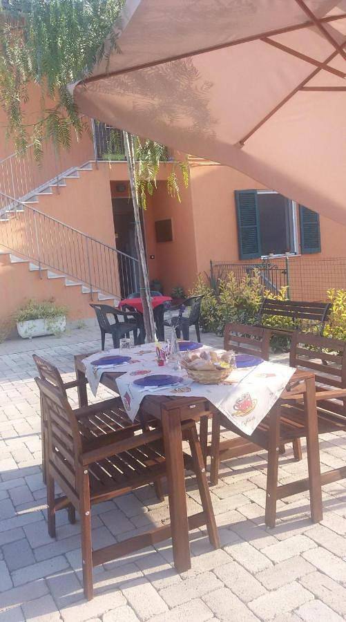 Casa vacanza per 8 persone, con giardino - 1