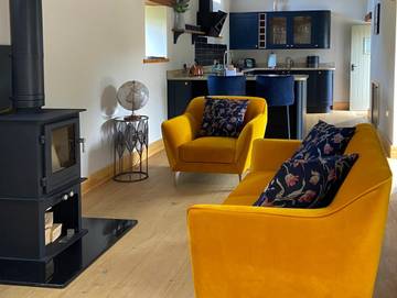 Log Cabin for 2 People in Parwich, Peak District, Photo 1